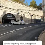 Non Fumeur 38m2 Calme Confort Ascenseur Garage Velo * Beziers