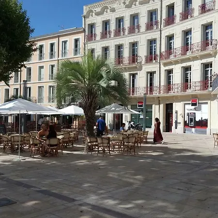 Non Fumeur 38m2 Calme, Confort, Ascenseur Apartment Beziers